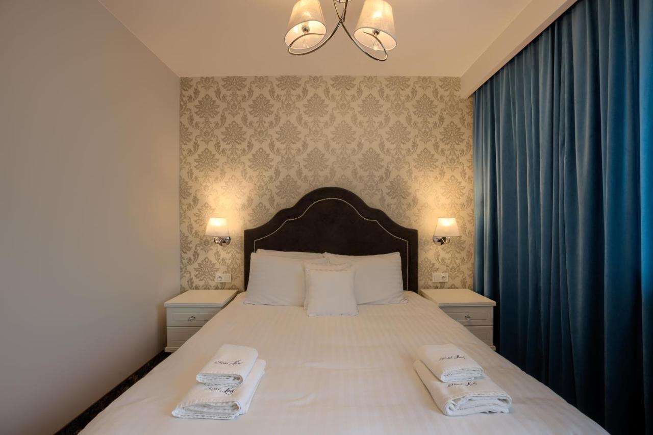 Hotel Lord 라돔 외부 사진
